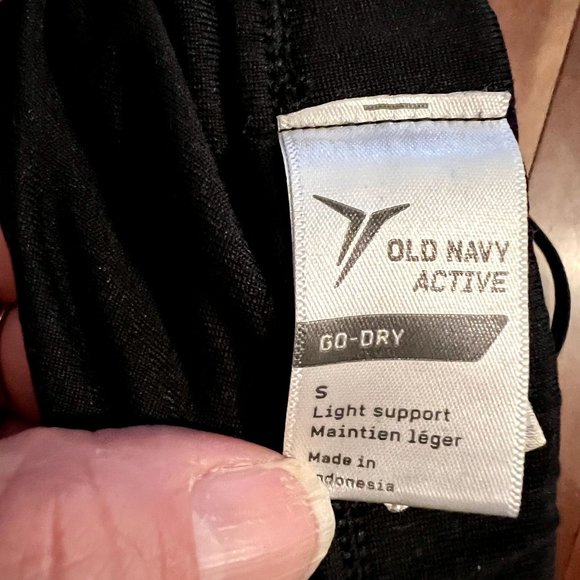 Old Navy Women's Sports Bra Black Size Small - Picture 3 of 5